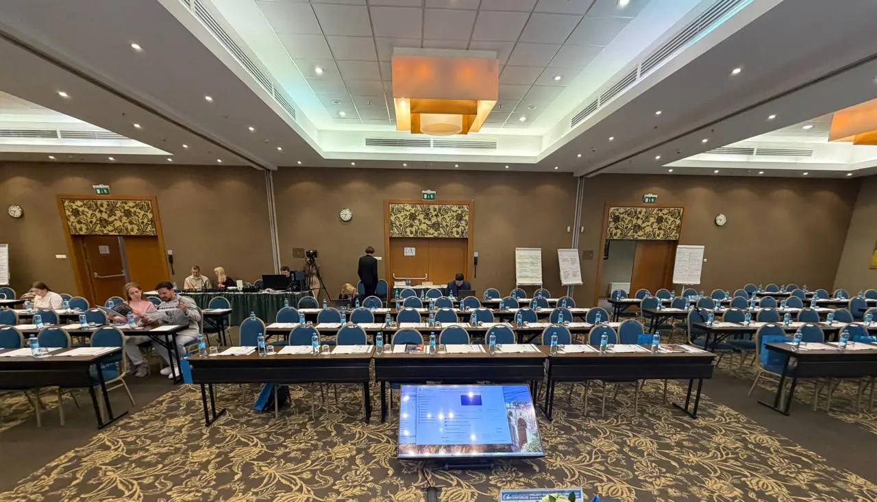 Project Management Forum 2026. День второй.
Сегодня я тут и прямо сейчас (в 10:00) буду рассказывать про гибридное проектное управление | Сетка — социальная сеть от hh.ru