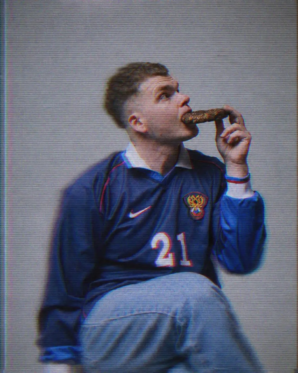 Don’t wanna be an Russian idiot
Don’t want a nation under the new media
And can you hear the sound of hysteria?
The subliminal mindfuck Russian idiot | Сетка — социальная сеть от hh.ru
