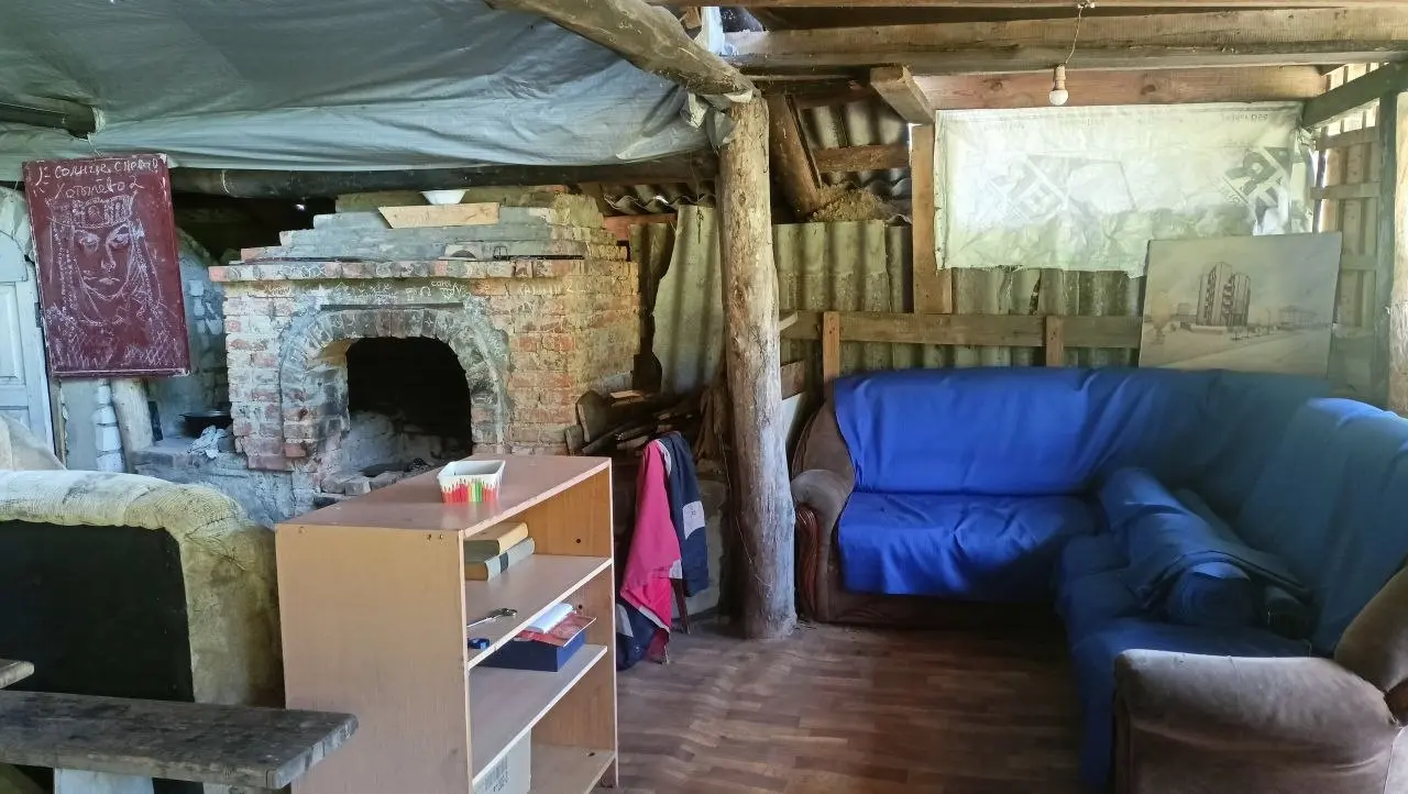 МЫ ЖИВЫ, МЫ НА МЕСТЕ, И МЫ ВСЁ ЕЩЁ НЕ СОШЛИ С УМА (почти)! 🏕️
Привет, наши любимые подписчики! Мы уже заехали в лагерь, и если вы думаете, что археологи только копают — вы глубоко ошибаетесь | Сетка — социальная сеть от hh.ru