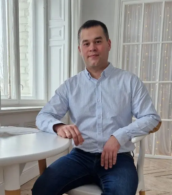 Александр Апсаликов