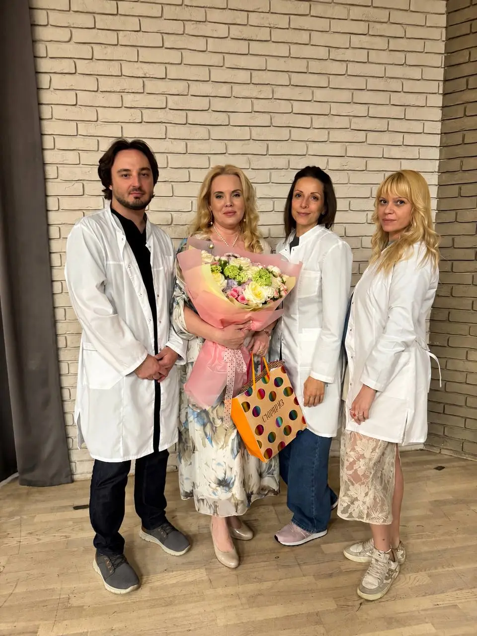 👨‍⚕️Ну что, грустно и радостно одновременно писать данный пост. Но я завершил курс по клинической психологии. И теперь могу гордо носить звание клинического психолога, или же медицинского психолога | Сетка — социальная сеть от hh.ru