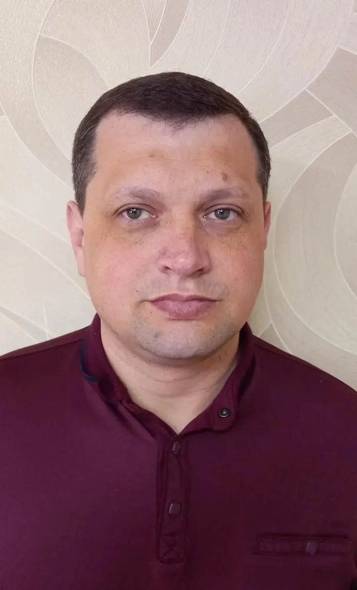 Виталий Колесников