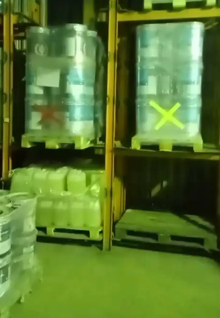 В прошлых постах рассказывали про цветовую кодировку на складе.
Чтобы не быть голословными — прикладываем несколько фотографий | Сетка — социальная сеть от hh.ru