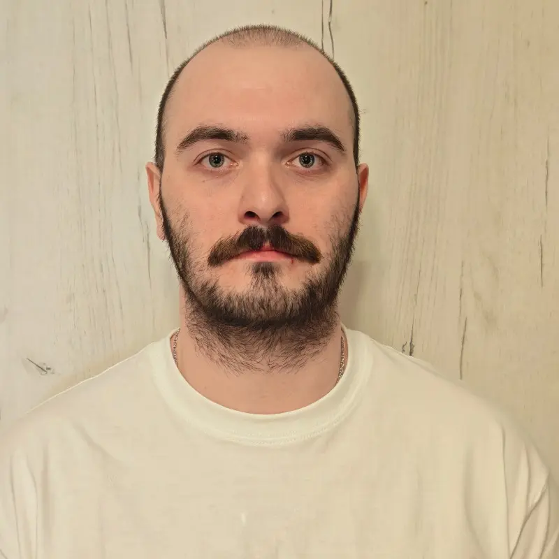 Евгений Петров