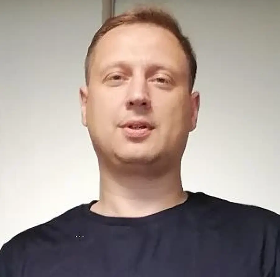 Михаил Леонтьев