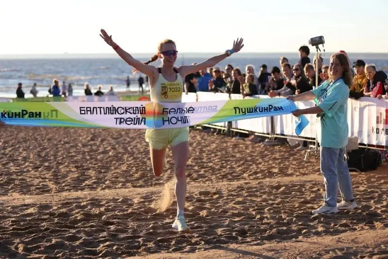 🌟🏃‍♀️🏃‍♀️🏃‍♀️🏃‍♀️
Белые ночи. Финский залив.
Бег в ТЕМПе
В эти выходные наша спортивная команда приняла участие в благотворительном трейле «Балтийский трейл | Сетка — социальная сеть от hh.ru