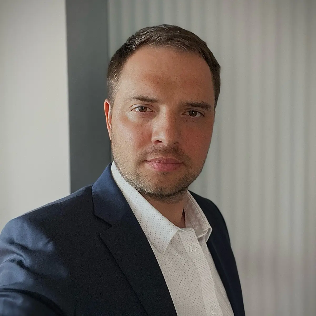 Максим Геннадьевич