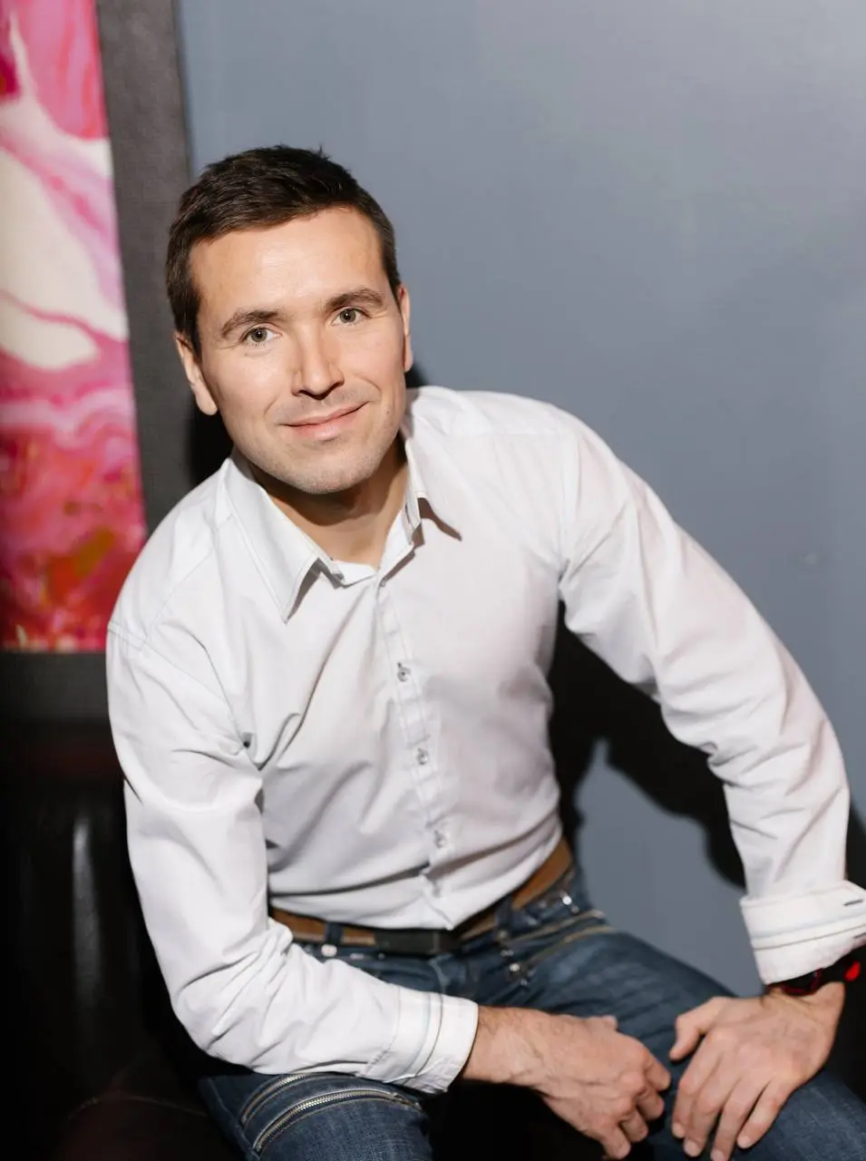 😴 Кажется, у Михаила снова прибавилось работы
Наш NB-директор Михаил Митрошкин вошёл в состав жюри Национальной премии «Бренд года в России» | Сетка — социальная сеть от hh.ru