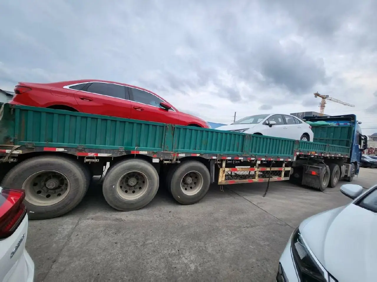 🚛 Отчет по поставке | Audi A3L 🇨🇳
Продолжаем делиться ходом выполнения очередного заказа!
Сегодня достигнут еще один важный этап — Audi A3L отправилась в путь к российской границе | Сетка — социальная сеть от hh.ru