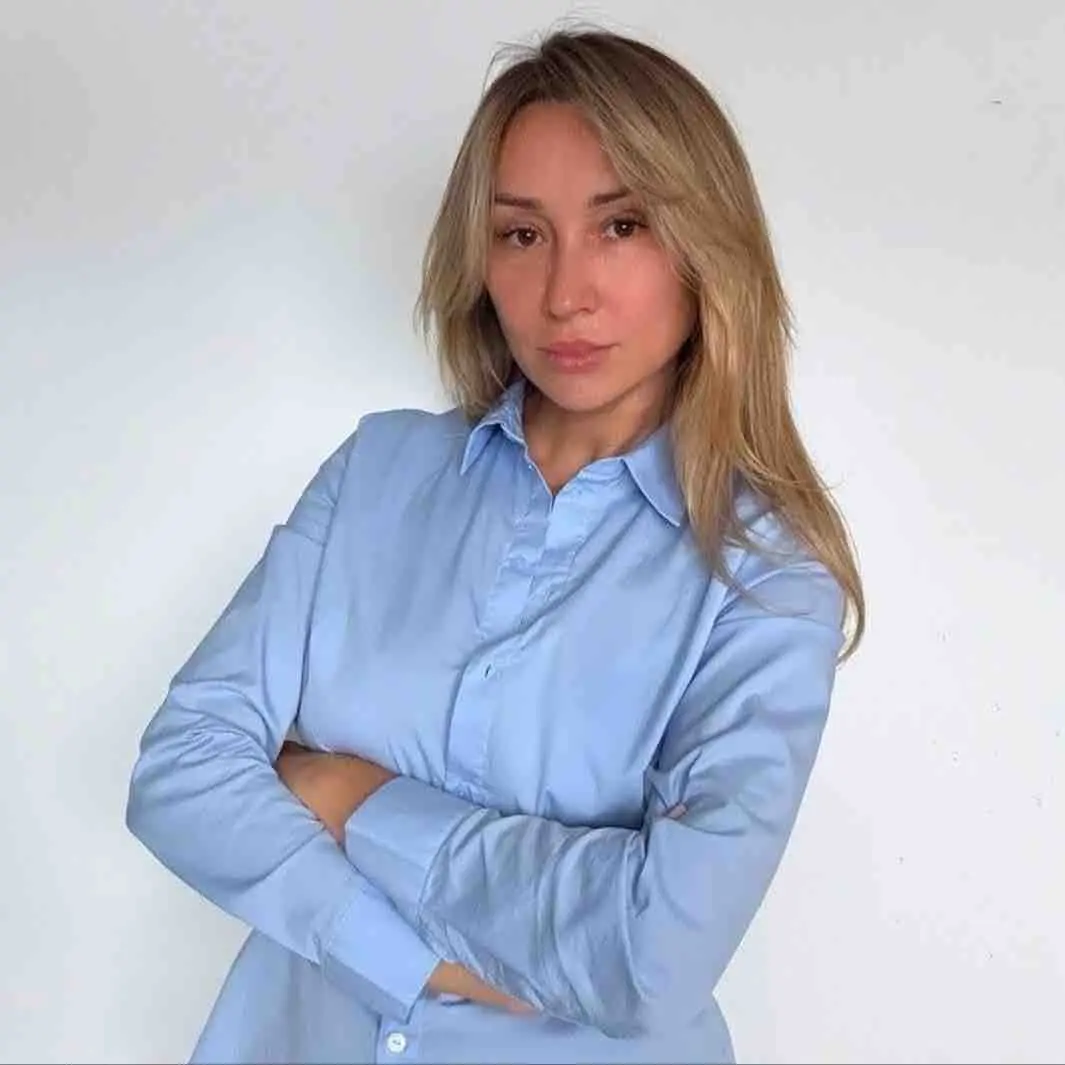 Юлия Бакина