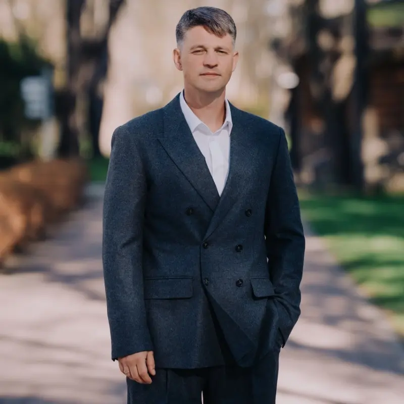 Евгений Богатов