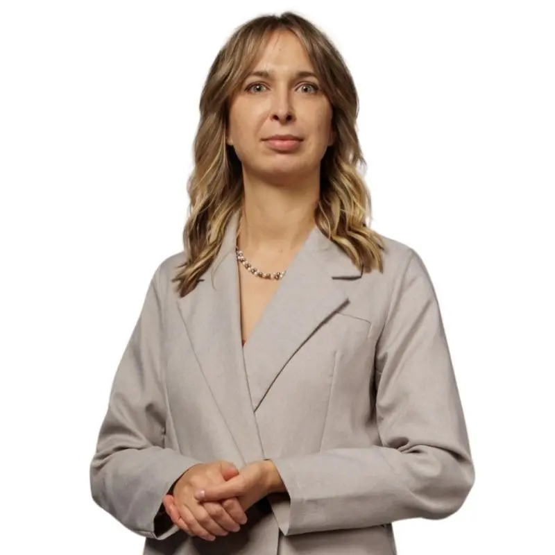Полина Жуковская