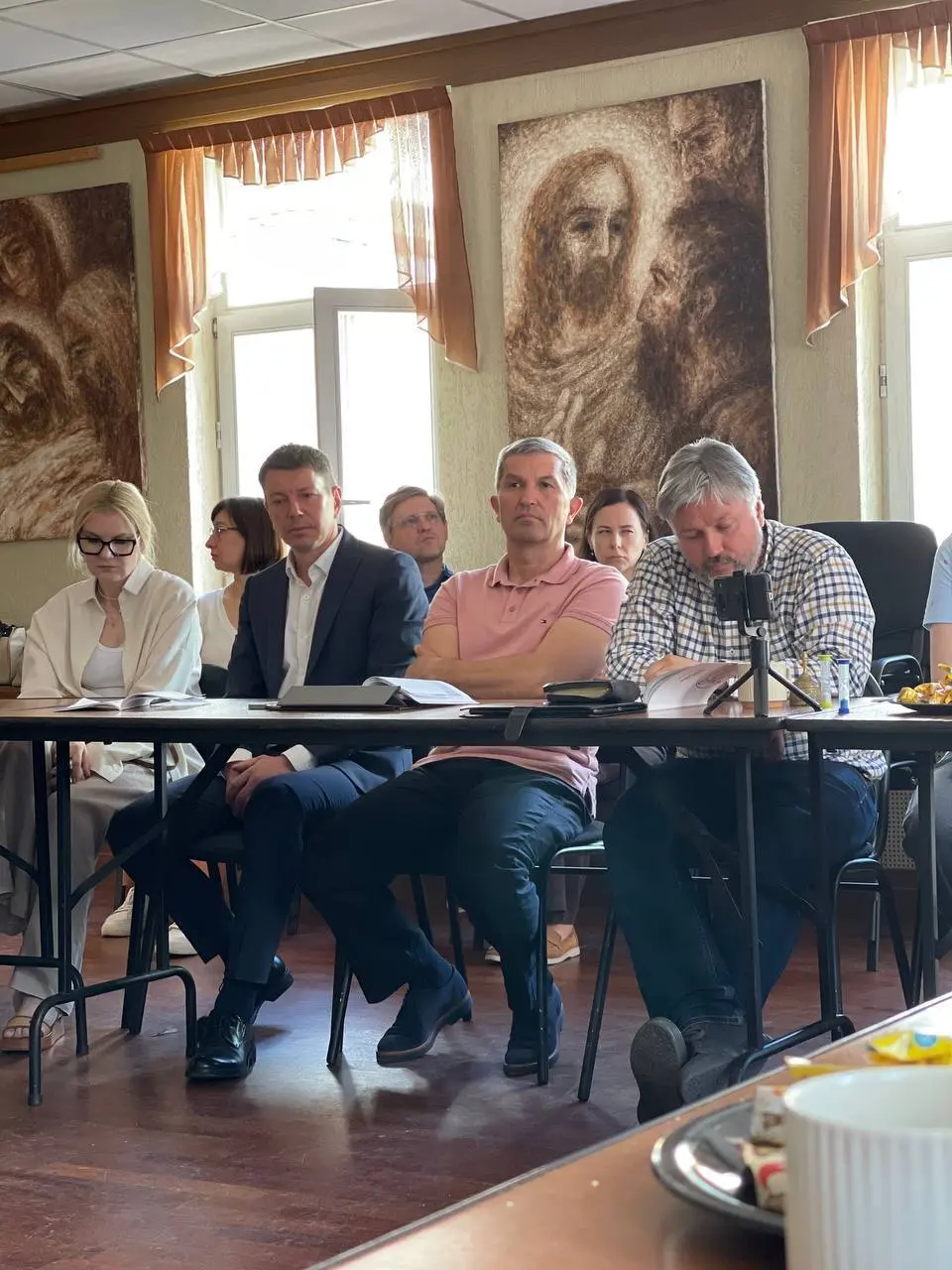 Наше православное предпринимательское сообщество растёт.
Сегодня состоялась ещё одна встреча, и особенно приятно было видеть, насколько сильное и разностороннее сообщество вокруг нас формируется | Сетка — социальная сеть от hh.ru