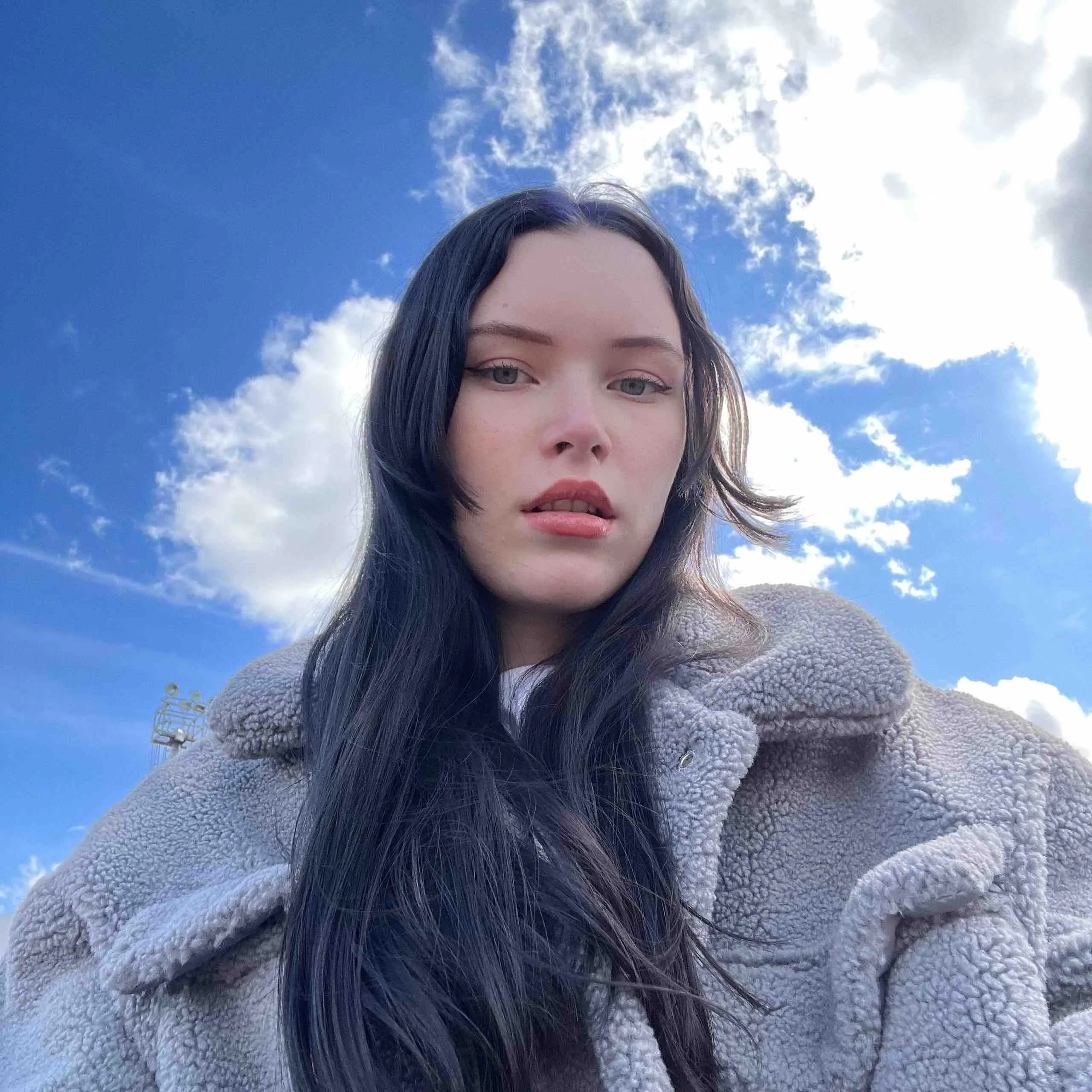 Анна Попова