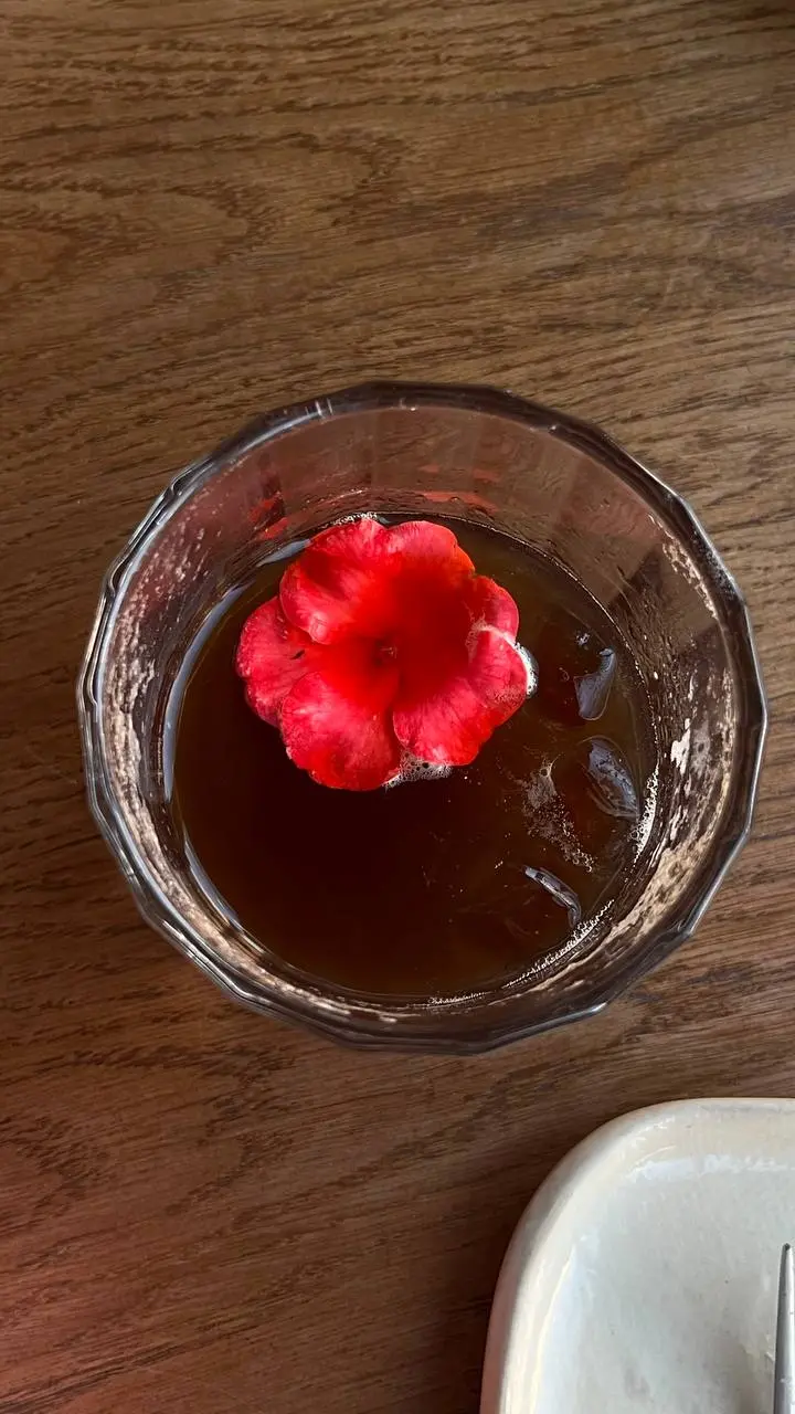 Сегодня наконец спустя пол года сборов мы встретились с Вероничкой 🤩
Гуляли , обсуждали предстоящий отпуск и планы на будущее 👀 | Сетка — социальная сеть от hh.ru