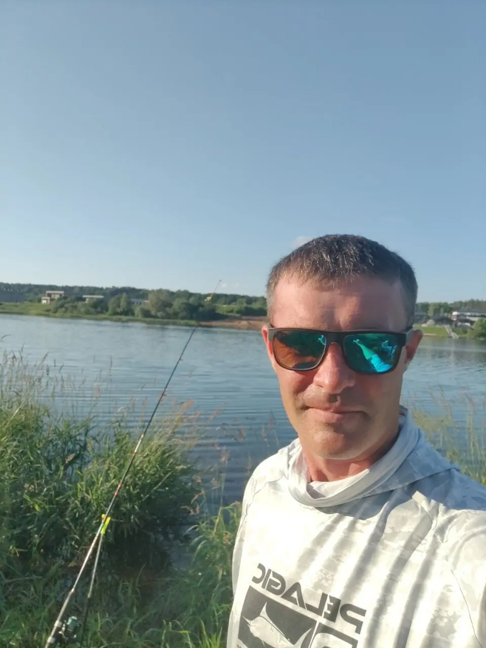 Всем приветы!!!!
После работы решил попытать счастья на Волге, счастья так и не дождались, зато посидели в тишине и спокойствии после тяжелого дня | Сетка — социальная сеть от hh.ru