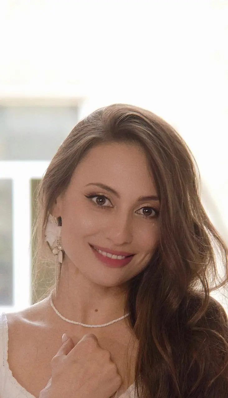 Елена Абрамова