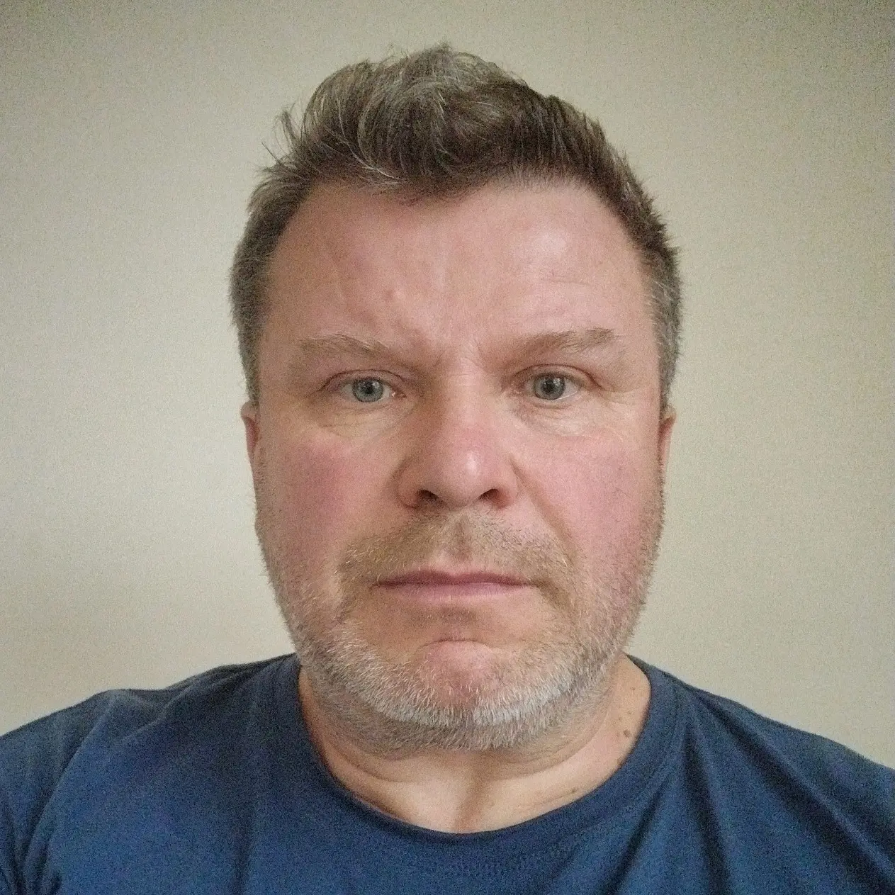 Андрей Костенко