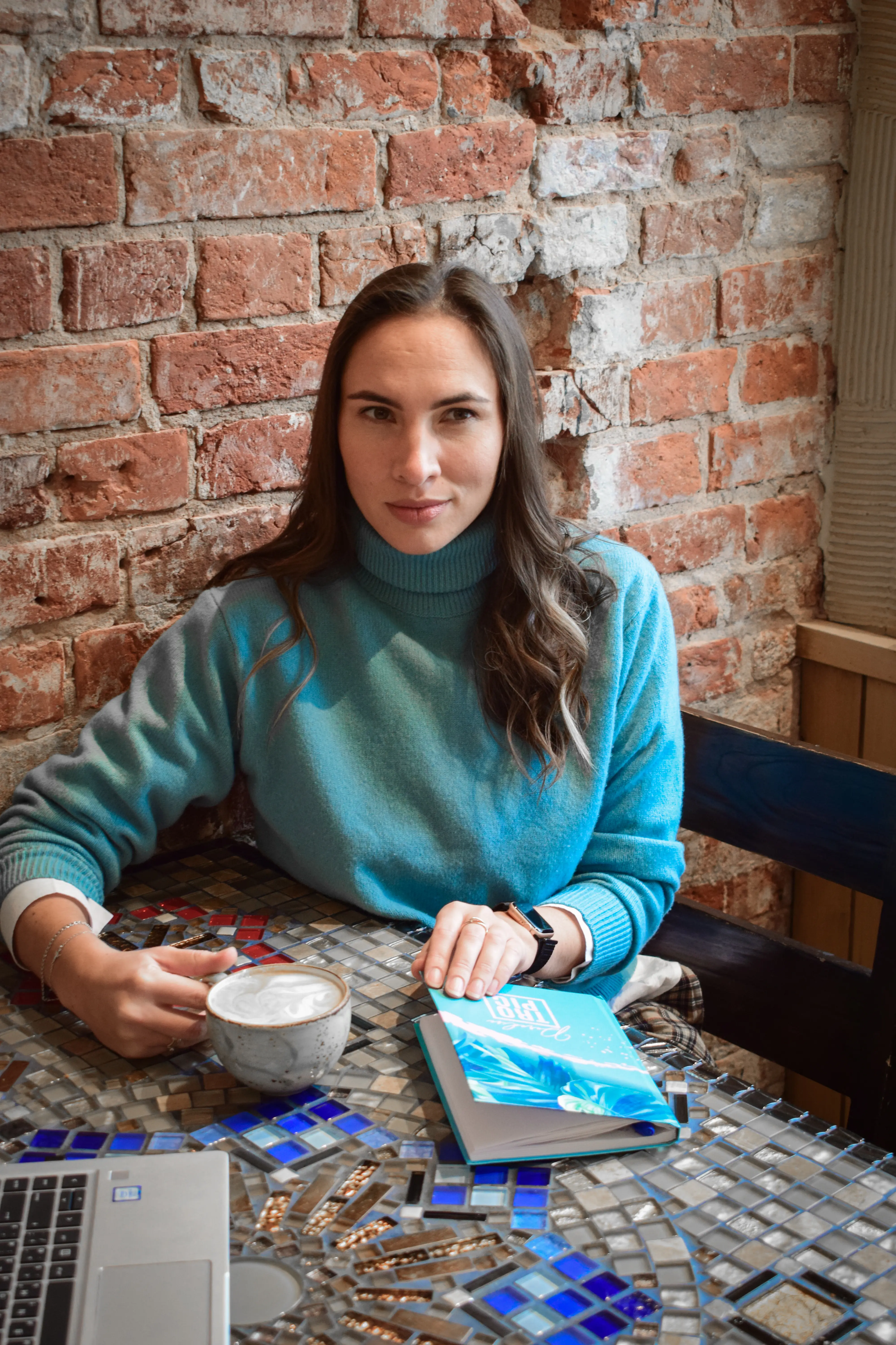 Елена Исай