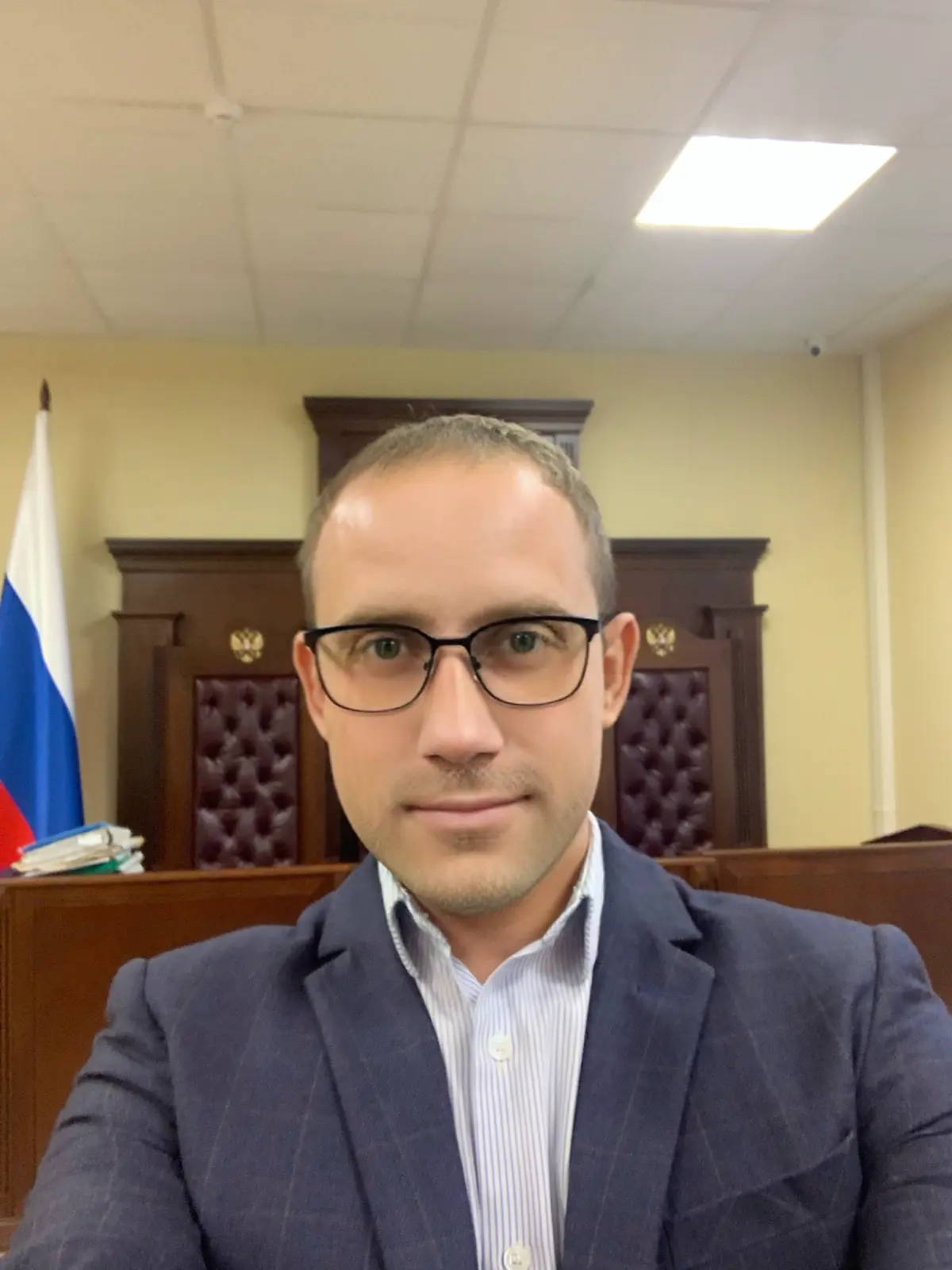 ДЕЛО ДОЛИНОЙ: ВС ЗАЩИТИЛ ПОКУПАТЕЛЯ
16 декабря 2025 года Верховный Суд вынес определение, которое изменит практику по недвижимости.
Лариса Долина продала квартиру за 112 млн рублей. Потом передумала | Сетка — социальная сеть от hh.ru