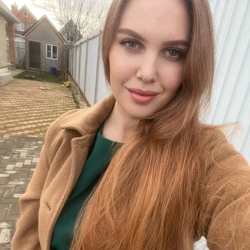 Анна Долгих