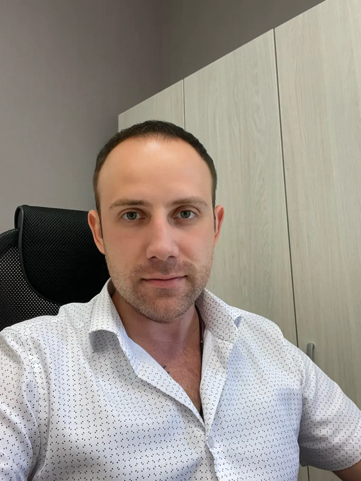 ЗАКАЗЧИК НЕ ПЛАТИТ, НО ИЩЕТ ЛАЗЕЙКИ. ЭТО ЖАДНОСТЬ ИЛИ РАСЧЁТ?
Друзья, давайте поговорим о ситуации, которая в стройке происходит постоянно.
Я за 15 лет насчитал десятки таких дел | Сетка — социальная сеть от hh.ru