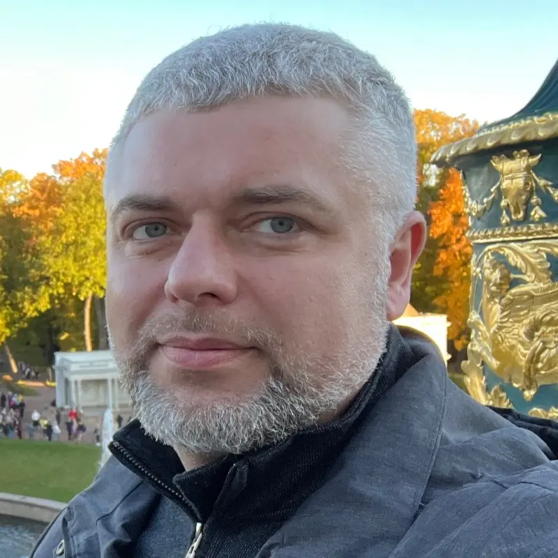 Максим Мощенко