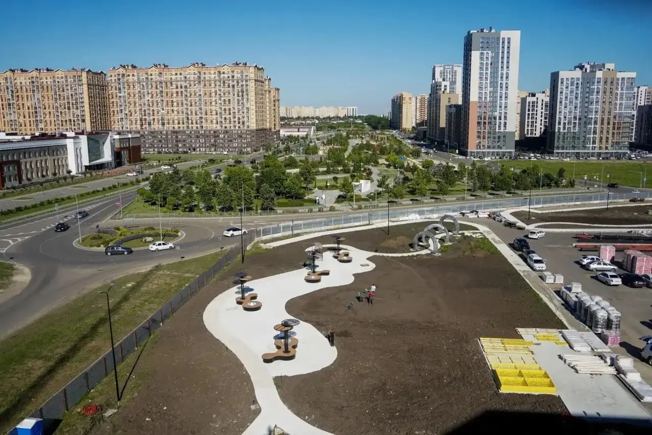 В Ставрополе продолжается строительство одного из самых масштабных культурных объектов края 🏗
На улице Ивана Щипакина возводят культурно-образовательный и музейный комплекс | Сетка — социальная сеть от hh.ru