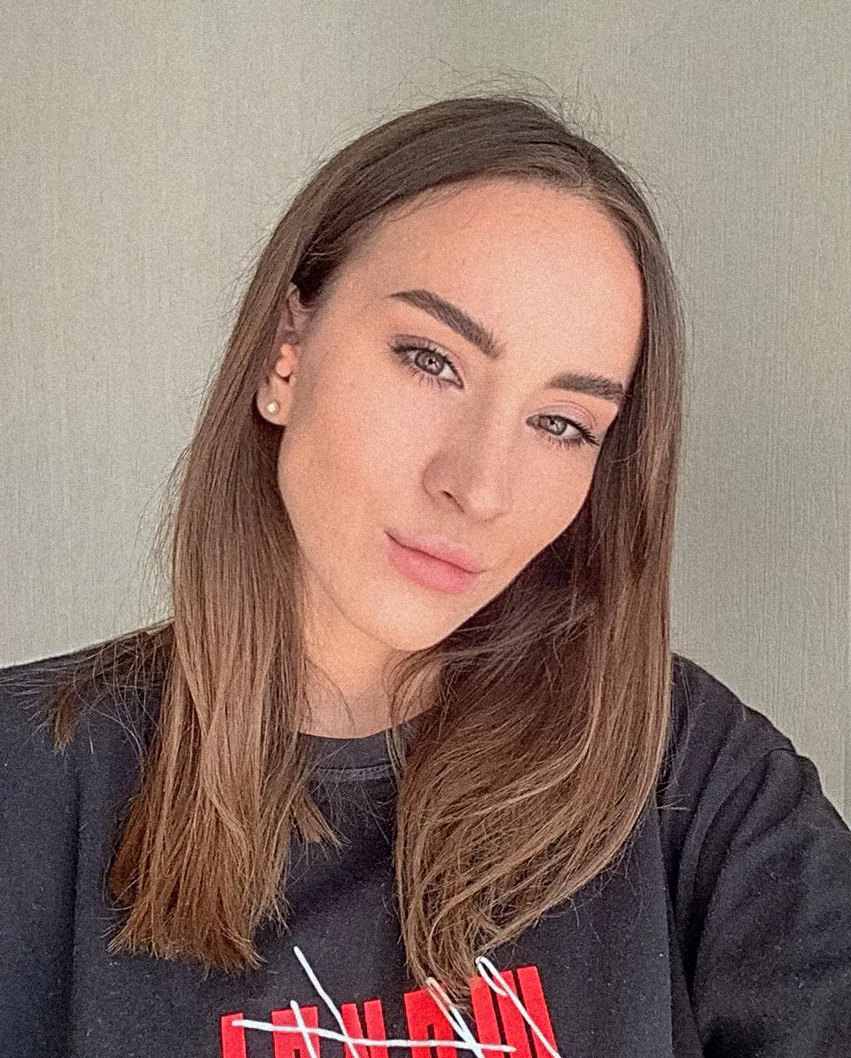 Ангелина Замиралова