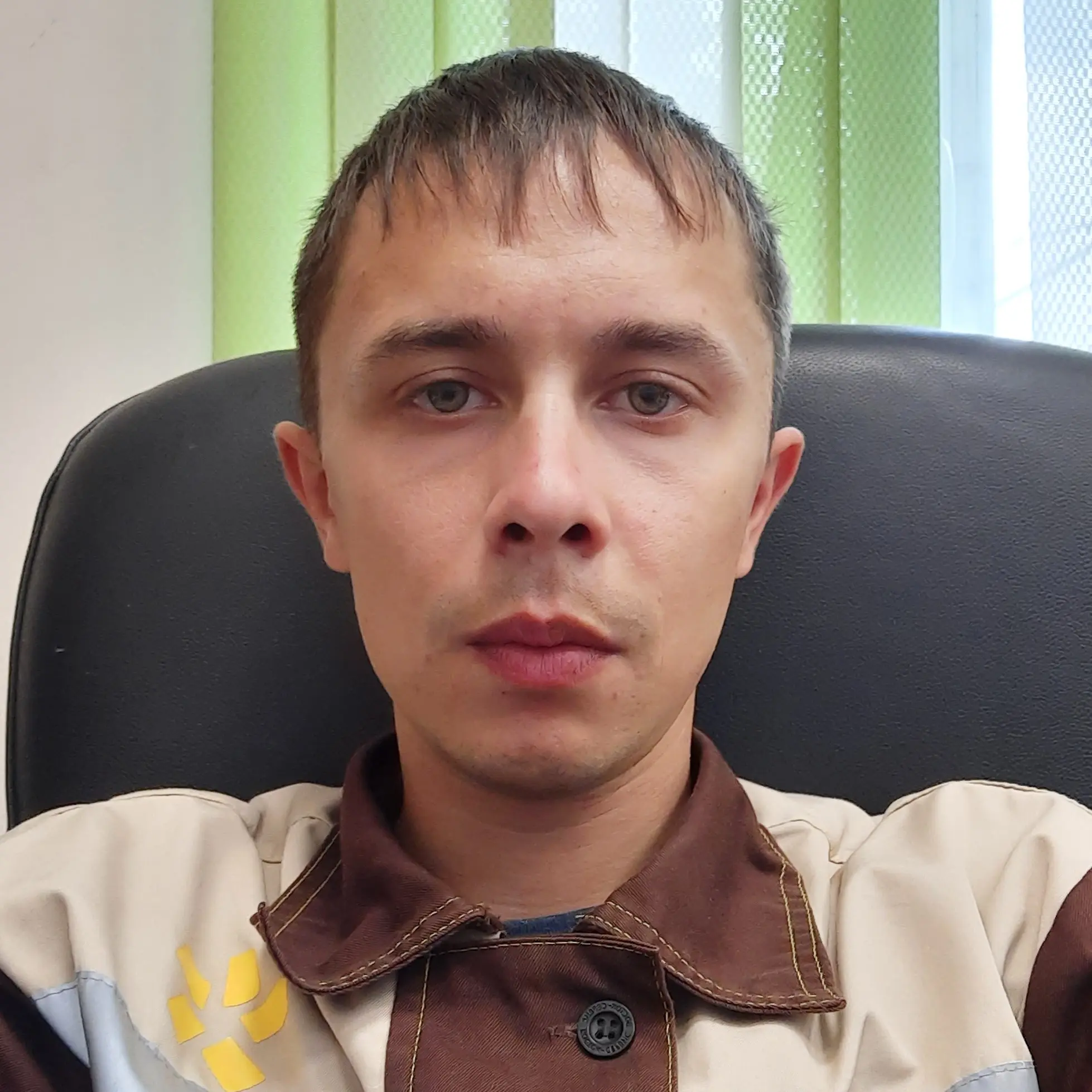 Николай Миков