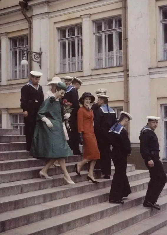 Как мода и фотографии повлияли на имидж целой страны | Сетка — социальная сеть от hh.ru
