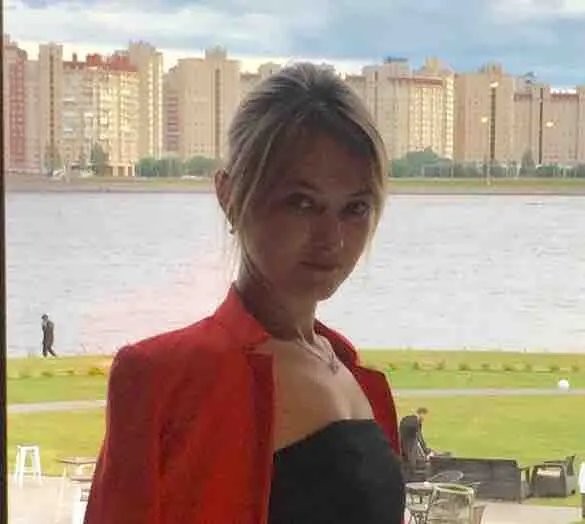 Юлия Пустовалова