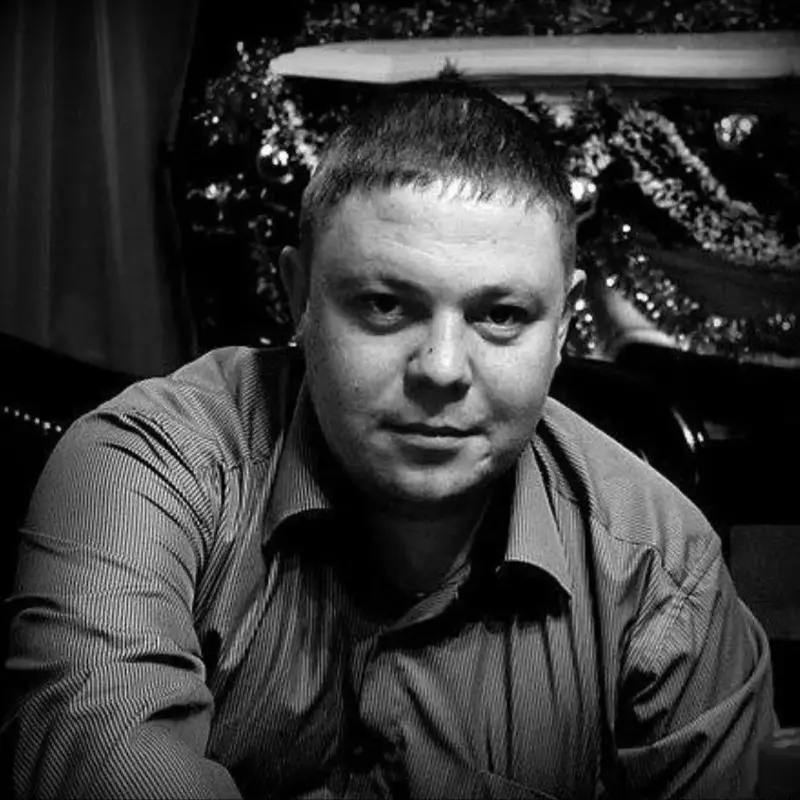 Дмитрий Королев