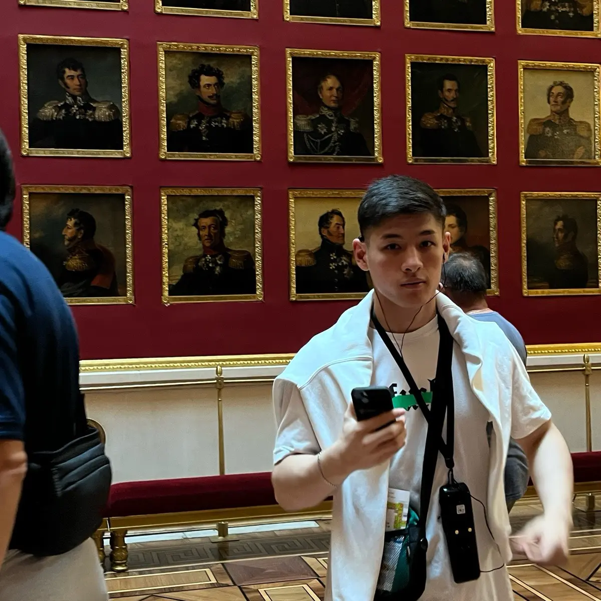 Азам Рахмонбердиев