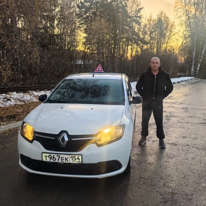 Дмитрий Разумов