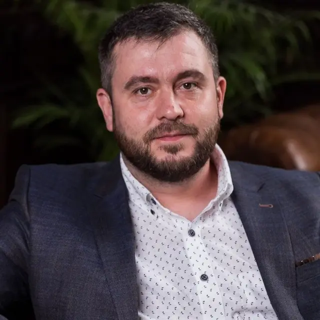 Виталий Семенов