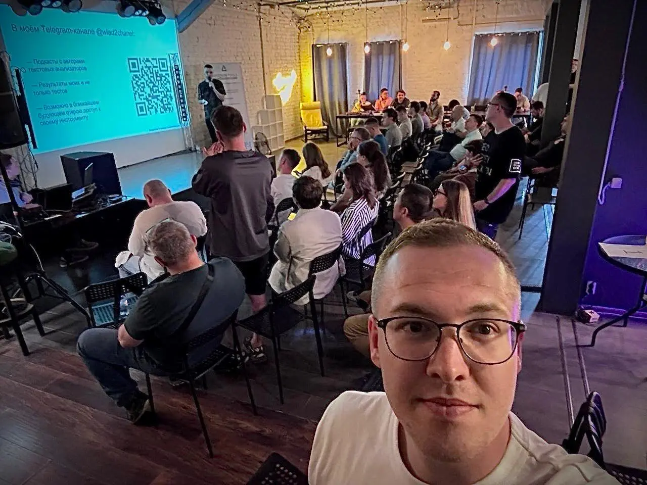 AI, GEO и AEO, агенты, Claude Code и Codex и совсем немного SEO
Вот примерно так я сходил на @SEOClubSPB!
Основной вектор и направление любой SEO команды это автоматизация и масштабирование любых зада... | Сетка — социальная сеть от hh.ru