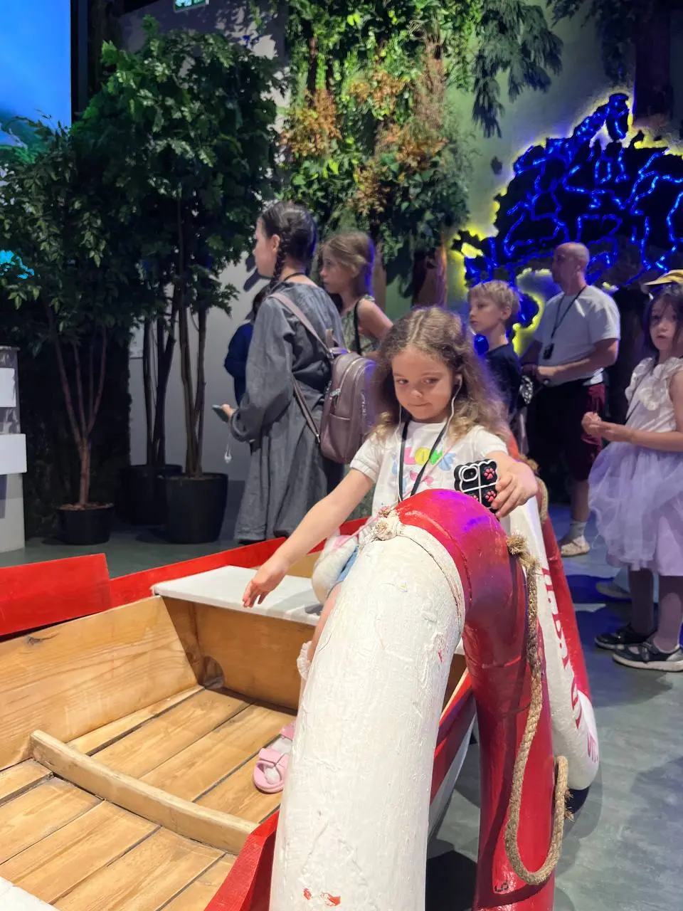 ❤️‍🔥 Выспалась
🥣 Борщ сварила, салат нарезала, всех накормила
👧🏼 Съездила с Лизой на выставку, вкусно поужинали, накупили девчачьих ништяков
Какая же #ясегоднямолодец, а ТЫ? | Сетка — социальная сеть от hh.ru