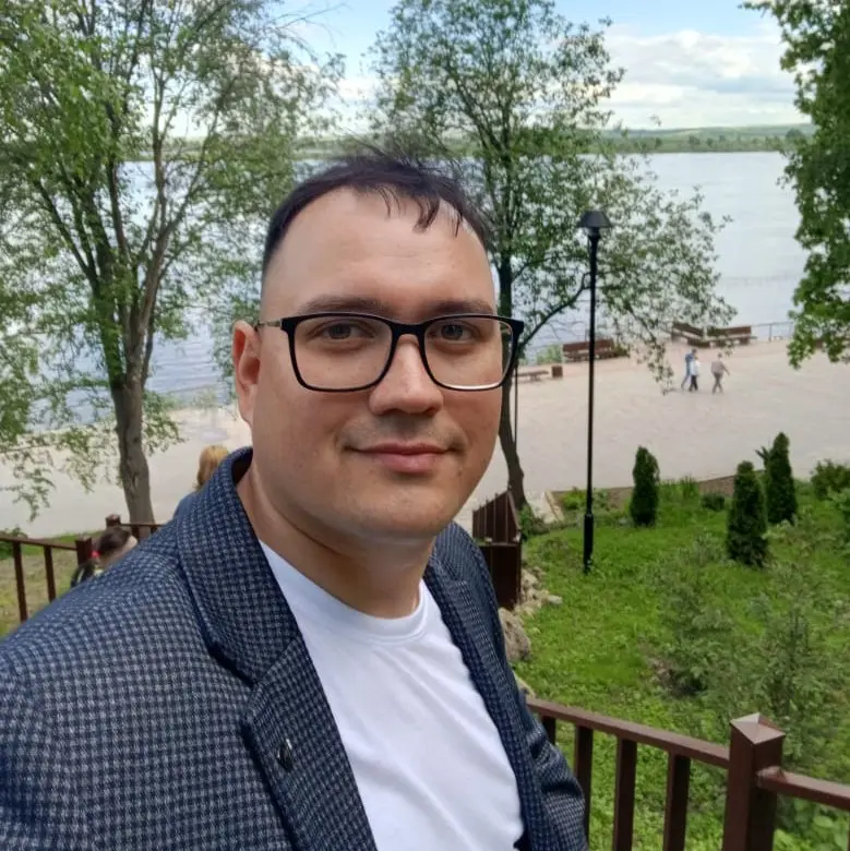 Радик Мустафин