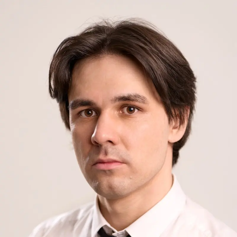 Булат Зульхарняев