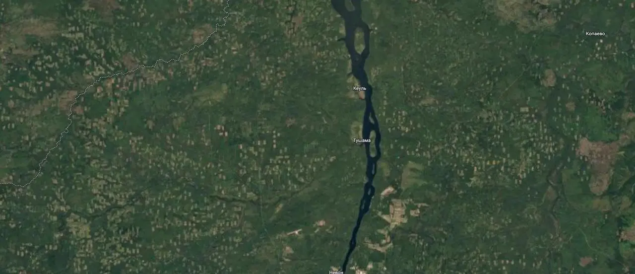 Обновились спутниковые снимки в Google Maps. И я залипла на карте Сибири.
Иркутская область, Красноярский край, вдоль Ангары. Заходишь на любую точку — и везде «заплатки» | Сетка — социальная сеть от hh.ru