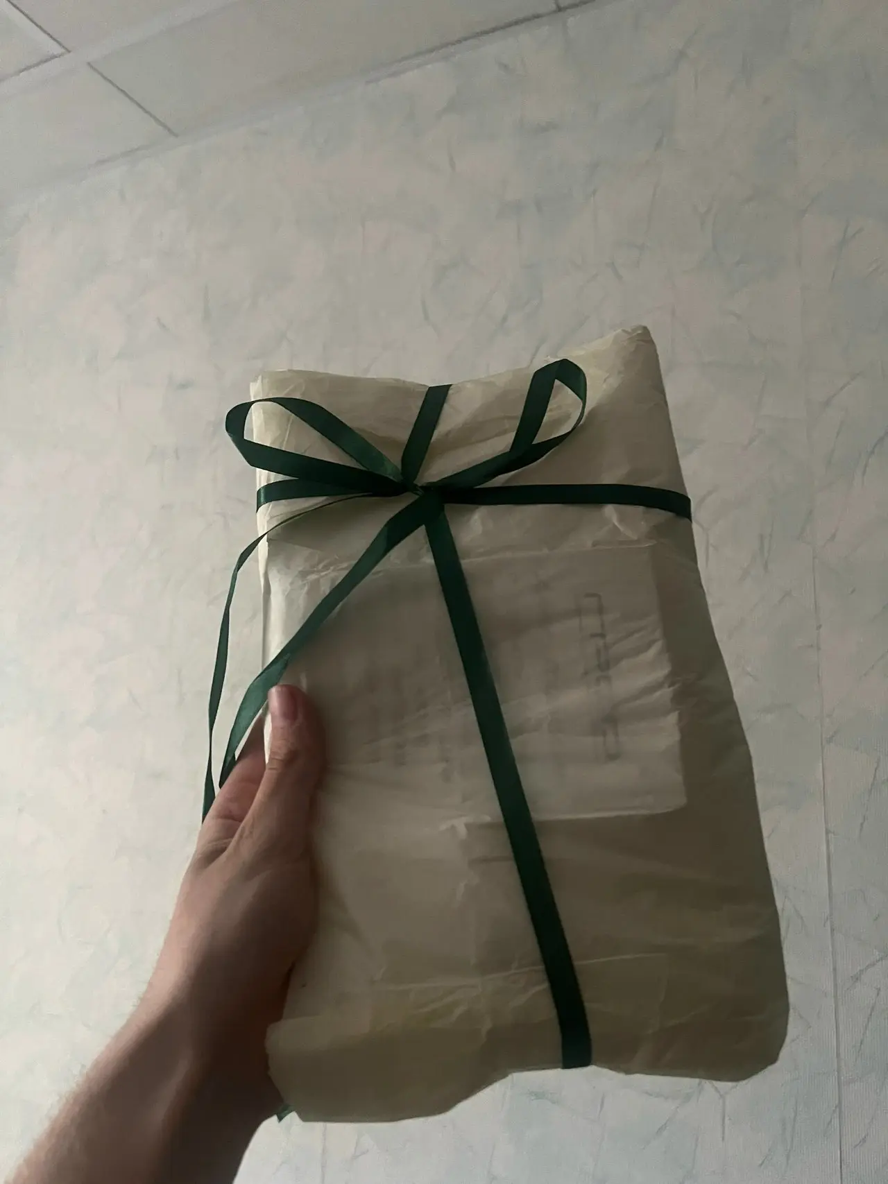 Маленькие добрые новости 🤗
Помните, в начале лета мы проводили тематический летний розыгрыш фирменной футболки от ППК "Град"?
Она добралась до своего победителя! Из Екатеринбурга — в Санкт-Петербург, ... | Сетка — социальная сеть от hh.ru