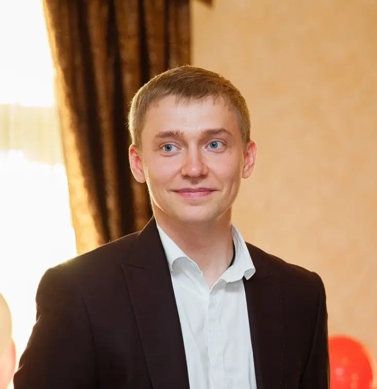 Евгений Устюжин