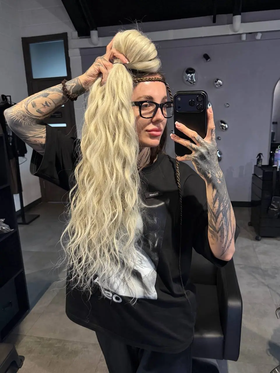 Стоимость 9800₽
Скидка 15% за отзыв ❤️
Вес 260г, количество 52 шт, 52см
Вплетение у нас — у Василисы 4000, у Алины 7000🌹; у Лидии 9000
#дредолоконы@osikavolosVL | Сетка — социальная сеть от hh.ru