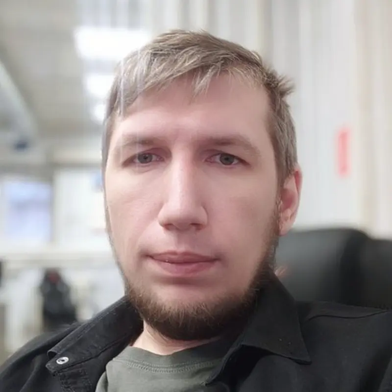 Олег Томсов