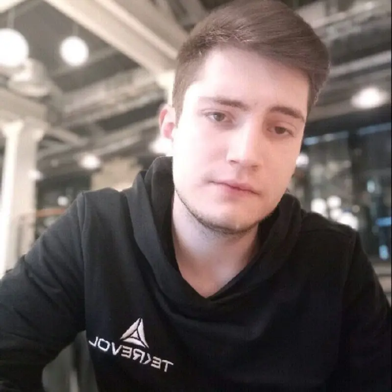 Алексей Макаров