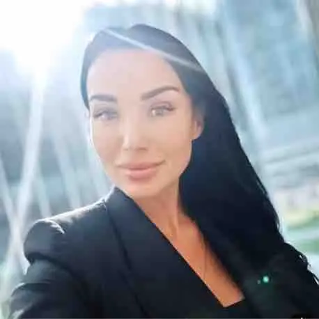 Елена Разинкова