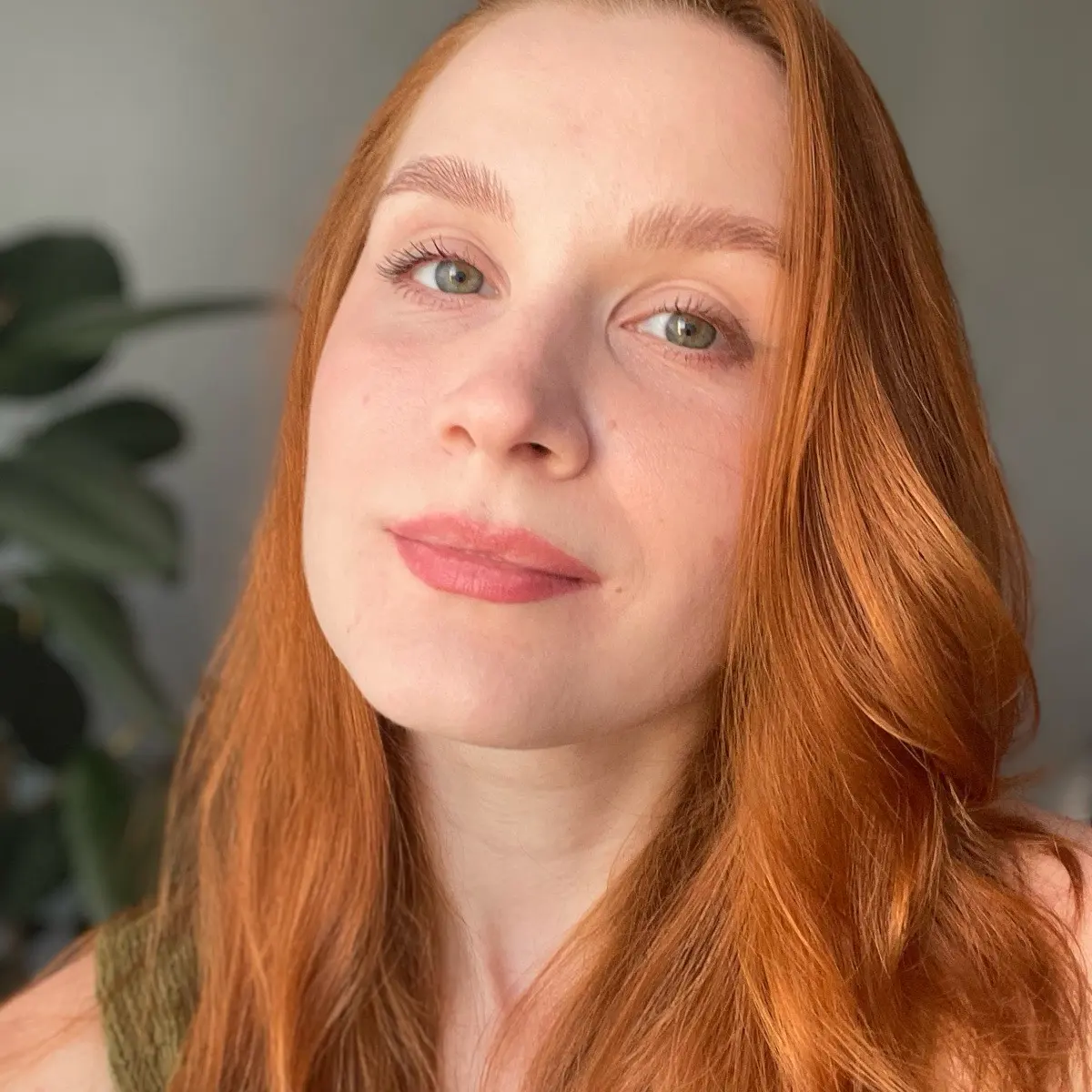 Анна Фирстова