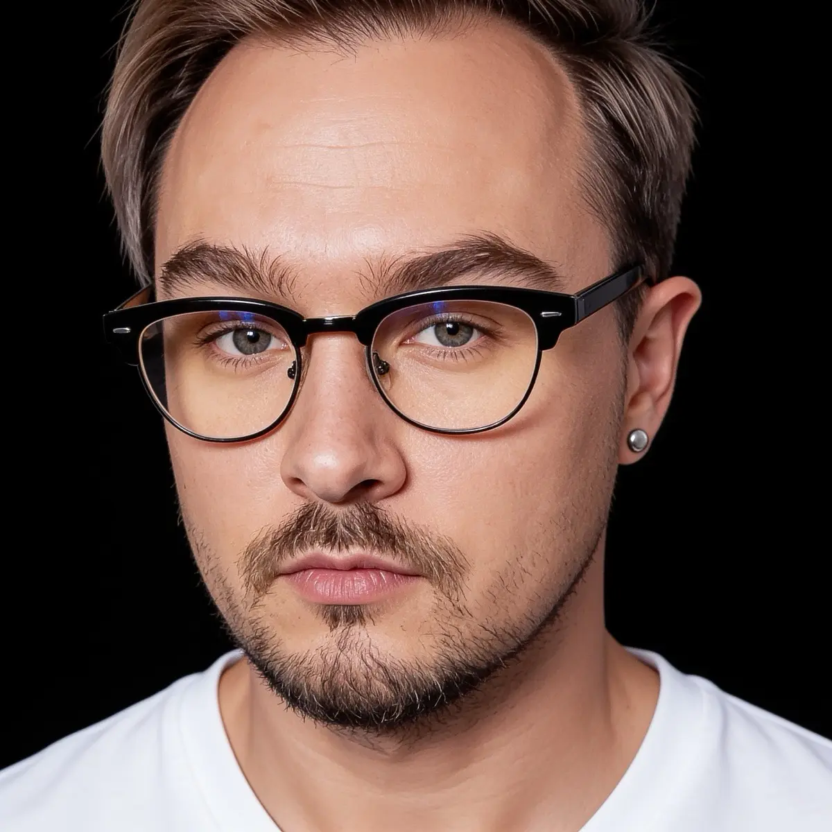 Алексей Белов
