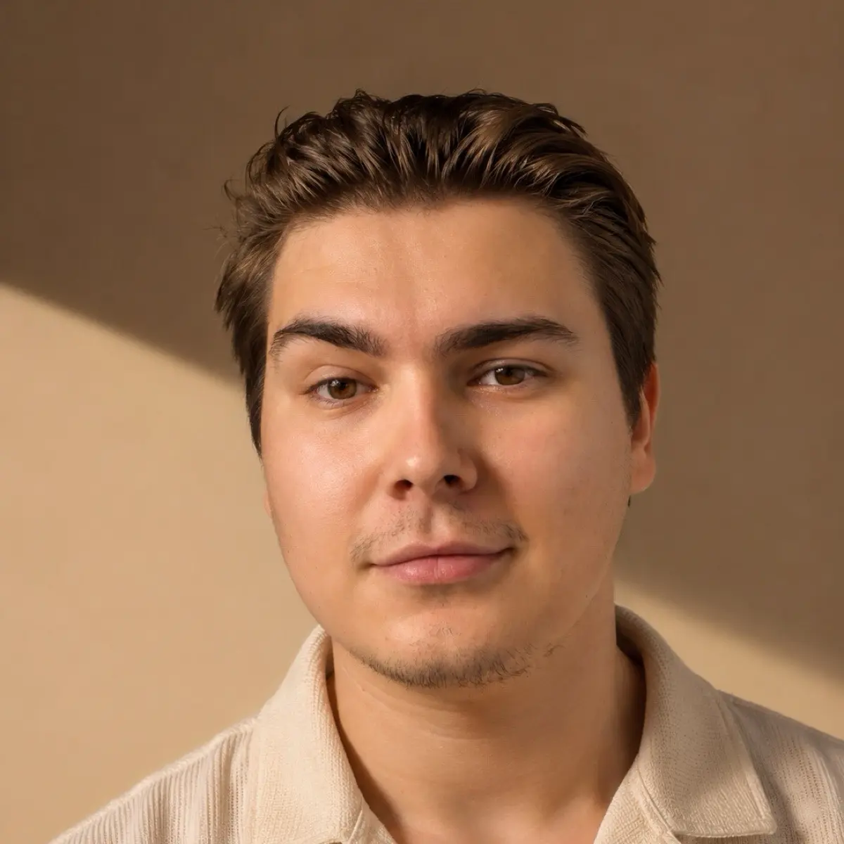Денис Гайдаков